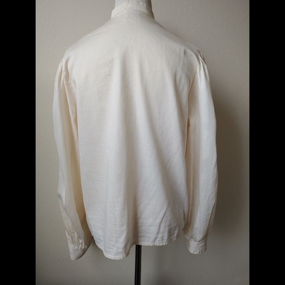 Ivory Blouse - Picture 6 of 10